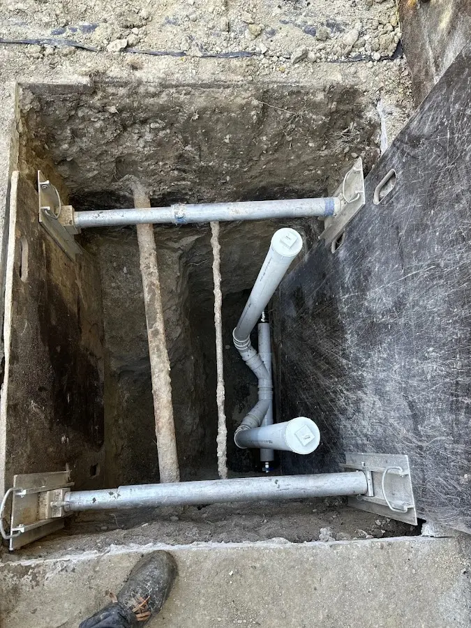 Experienced plumber completing Drain Cleaning work in Eielson AFB